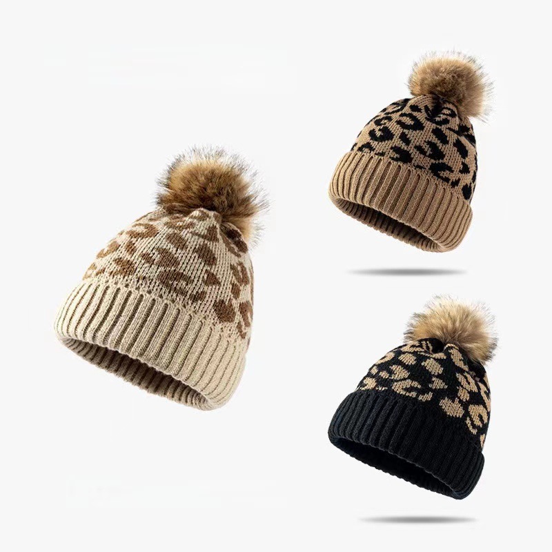 หมวกบีนนี่ถักลายเสือดาวสำหรับผ - Beanie Cuffed Knit บทวิจารณ์และราคา